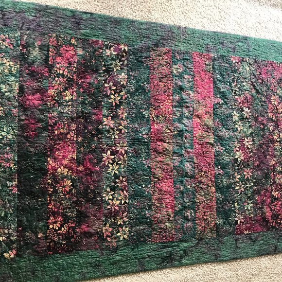 Quilt/Throw 86 X52Fall Winter colors